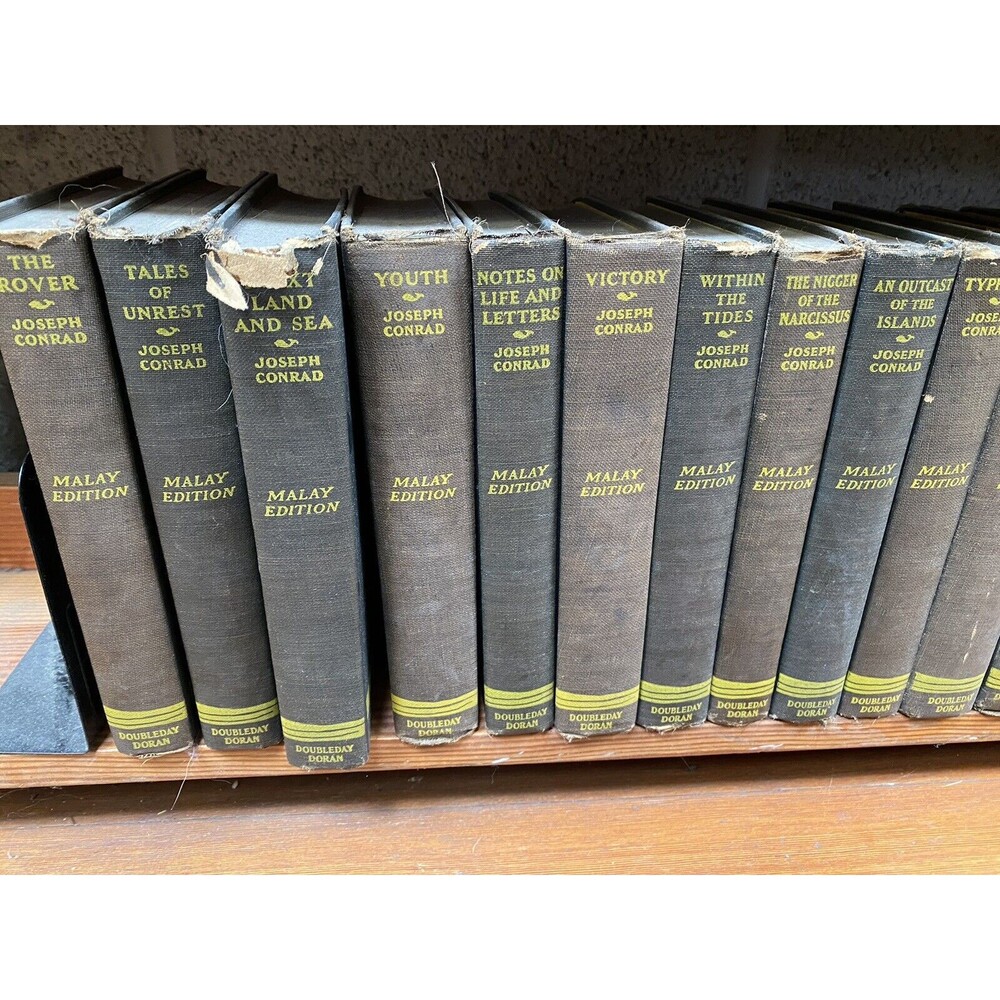 Joseph Conrad Works, 19 (?)Vol, Malay Edition 1928